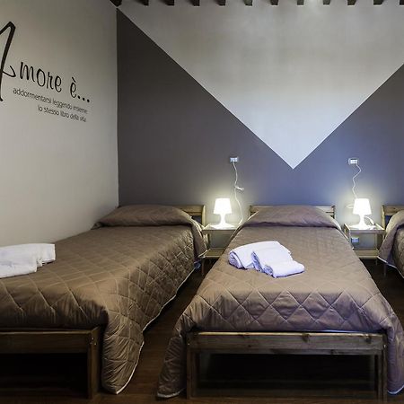 Flori'S Bed & Breakfast Viareggio Dış mekan fotoğraf