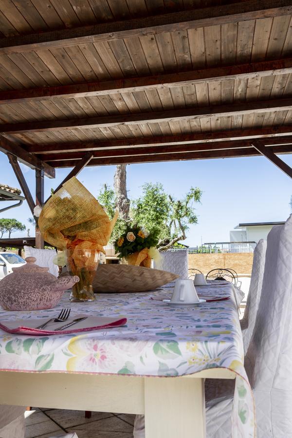 Flori'S Bed & Breakfast Viareggio Dış mekan fotoğraf