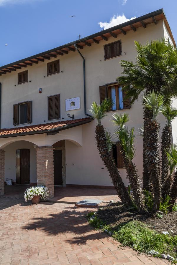 Flori'S Bed & Breakfast Viareggio Dış mekan fotoğraf