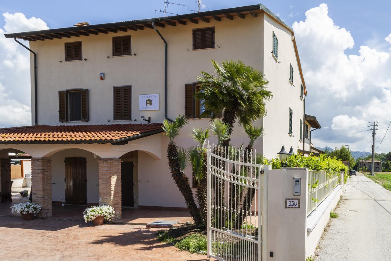 Flori'S Bed & Breakfast Viareggio Dış mekan fotoğraf